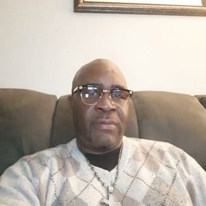 Meet your Posher, Erick